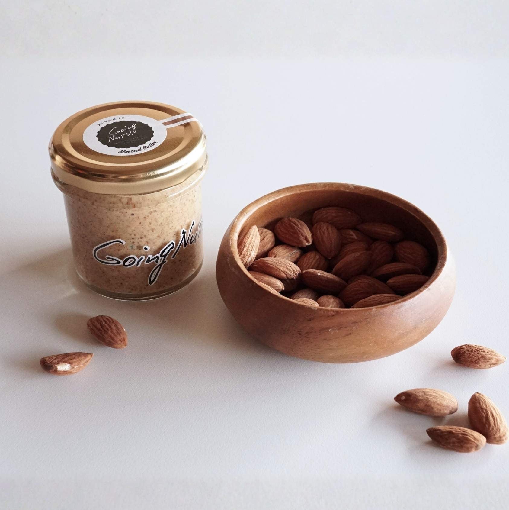 アーモンドバター(有機ナッツ使用)