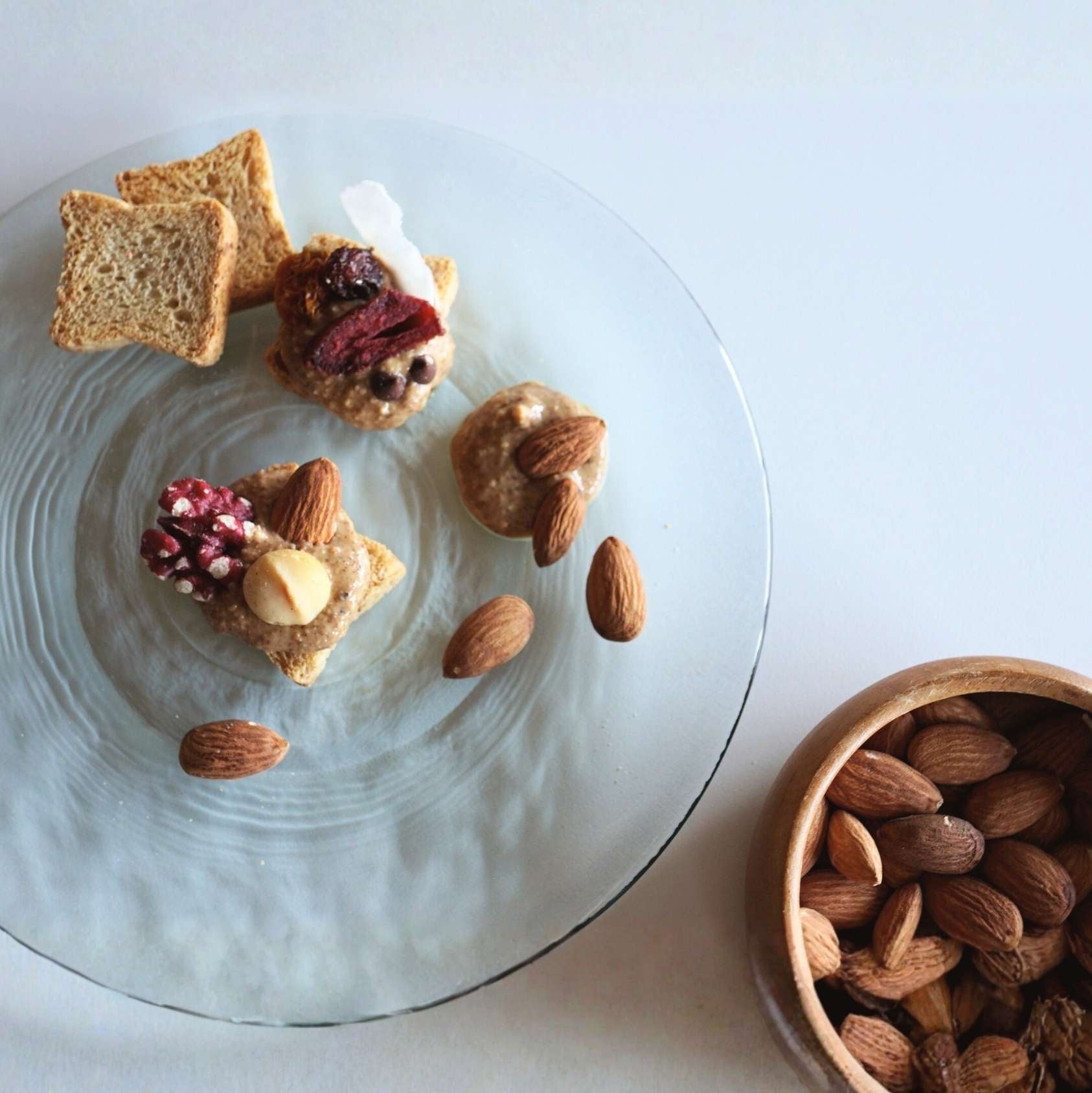 アーモンドバター(有機ナッツ使用）