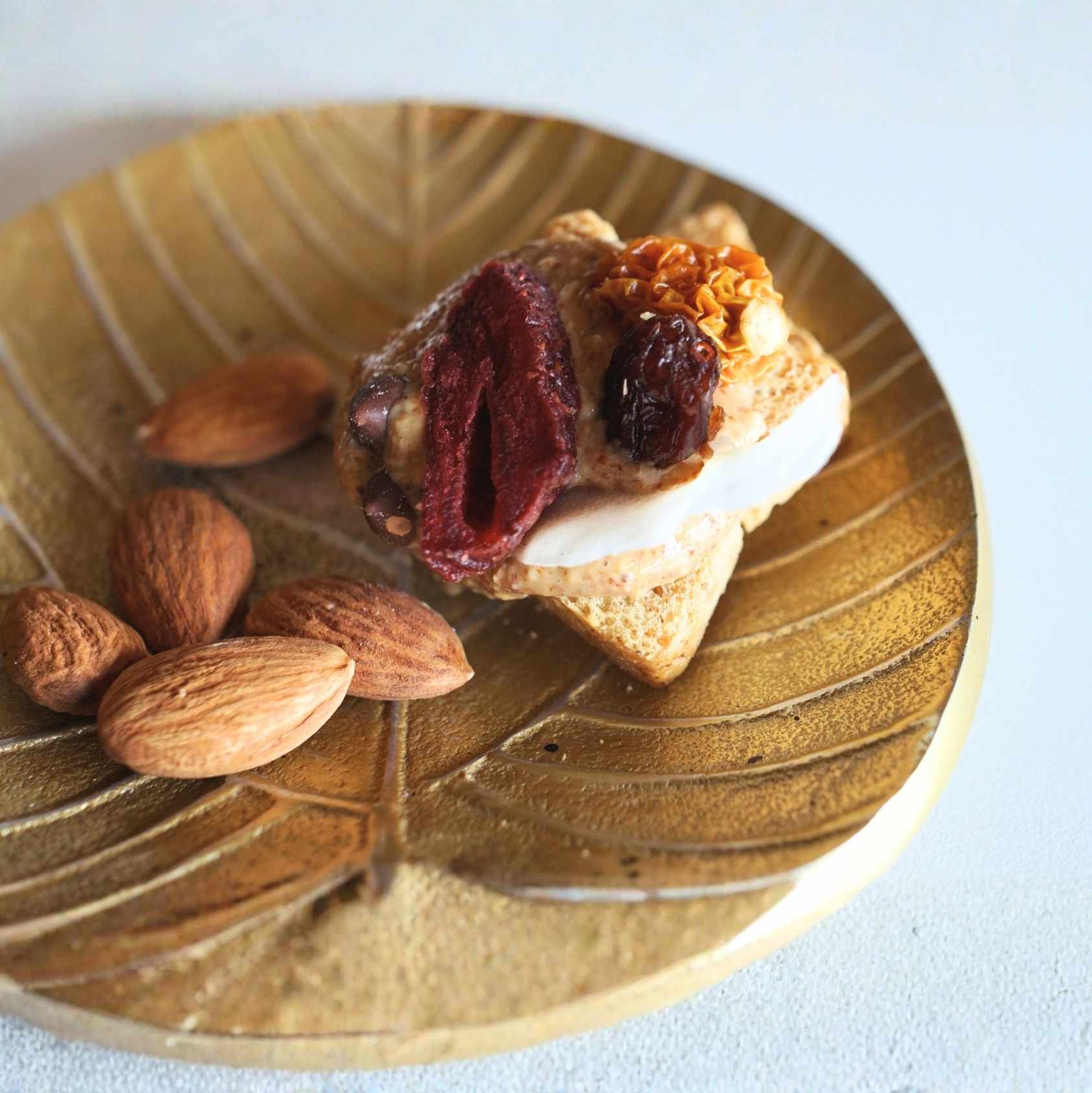 アーモンドバター(有機ナッツ使用）